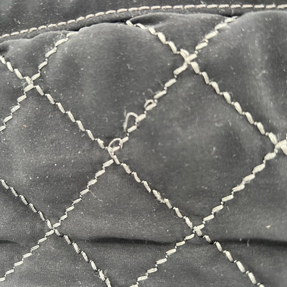 Vera Bradley Black Quilted Tote - Picture 11 of 12